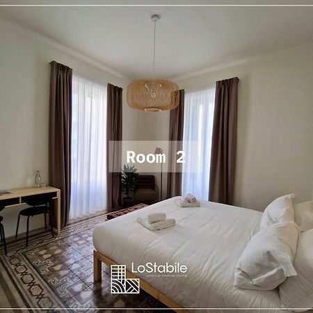 Lostabile Guesthouse & Coworking 바리 외부 사진