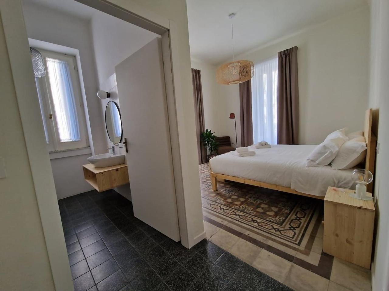 Lostabile Guesthouse & Coworking 바리 외부 사진