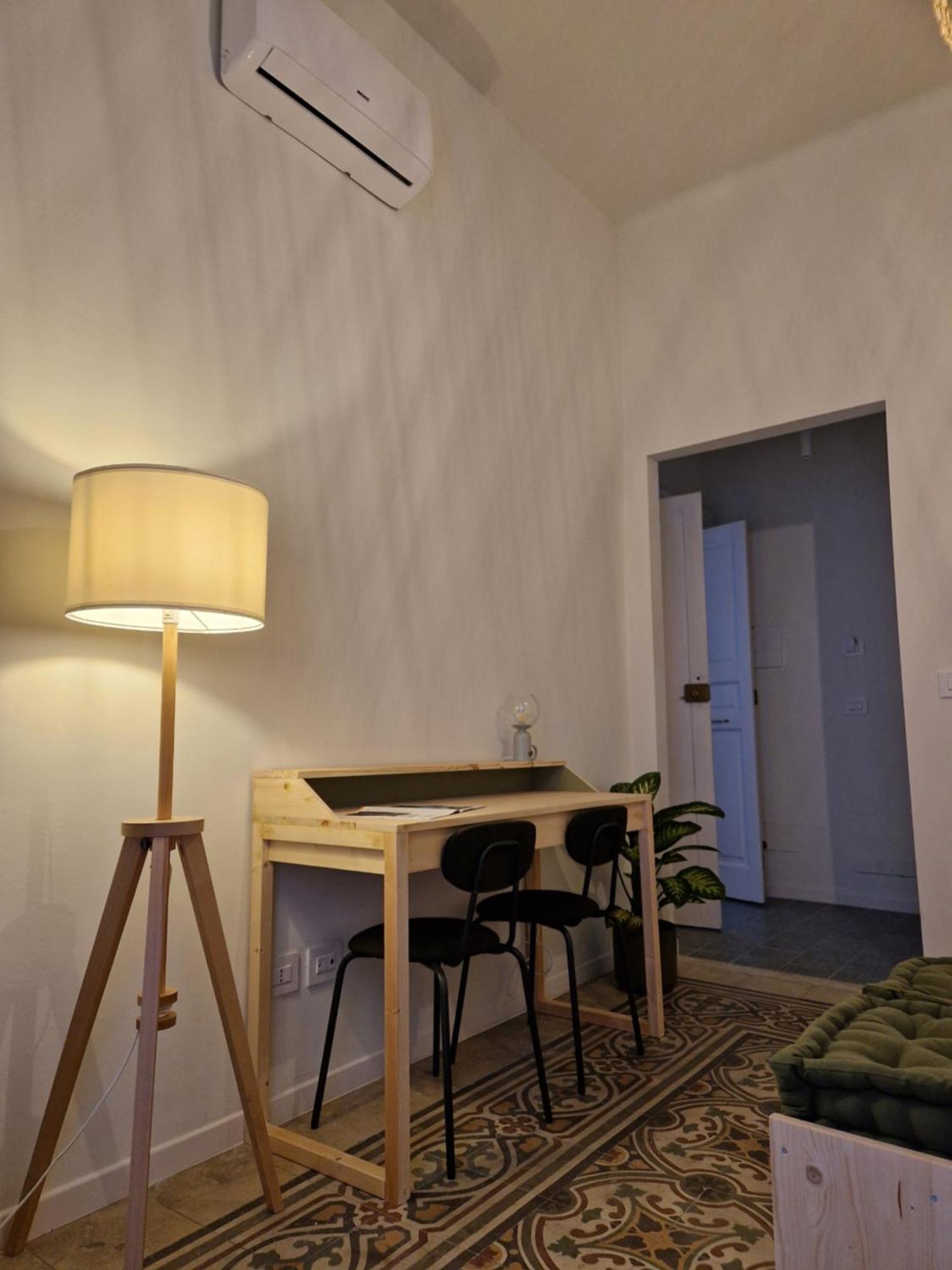 Lostabile Guesthouse & Coworking 바리 외부 사진